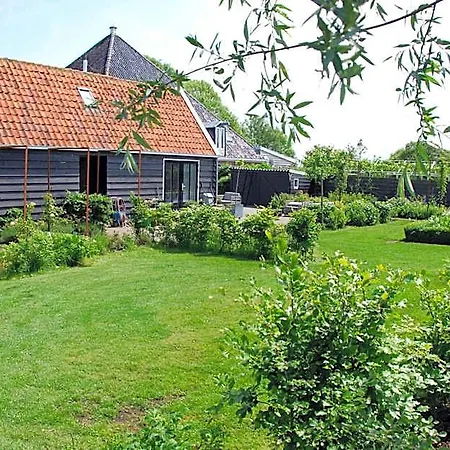 Bed In Waterland Bed & Breakfast 4*
