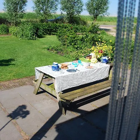 Bed In Waterland